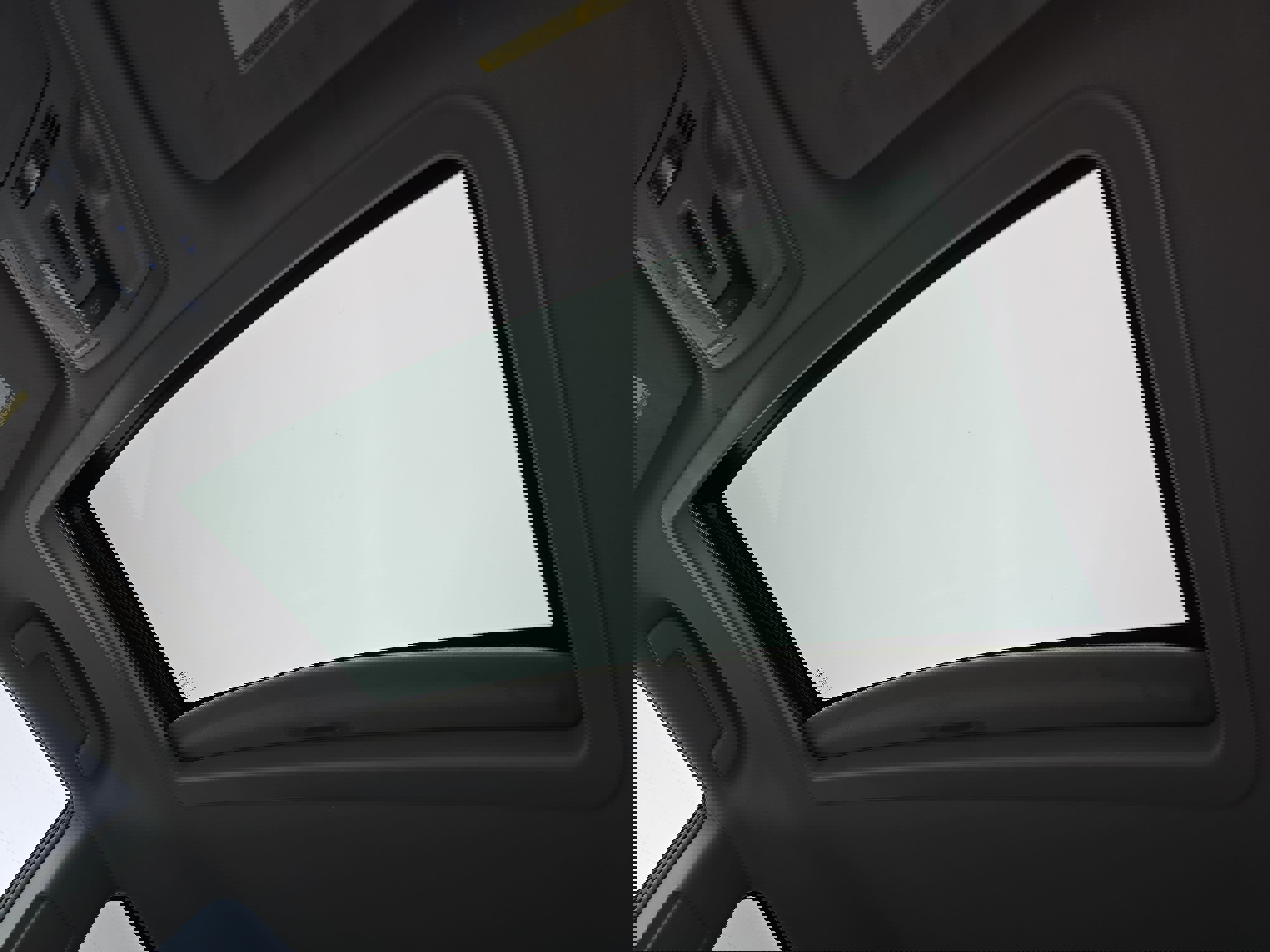 Used 2015 Toyota Sienna XLE image 30