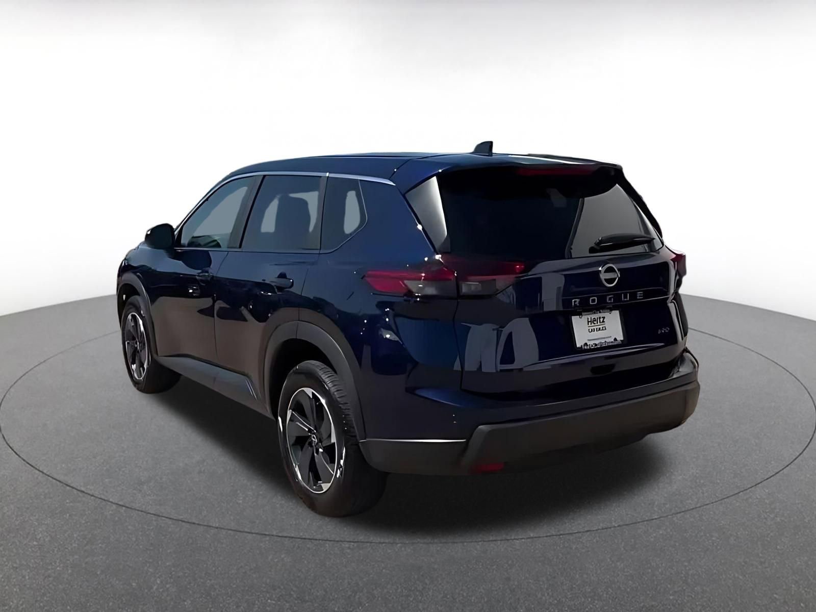 Used 2025 Nissan Rogue SV AWD/4WD image 10