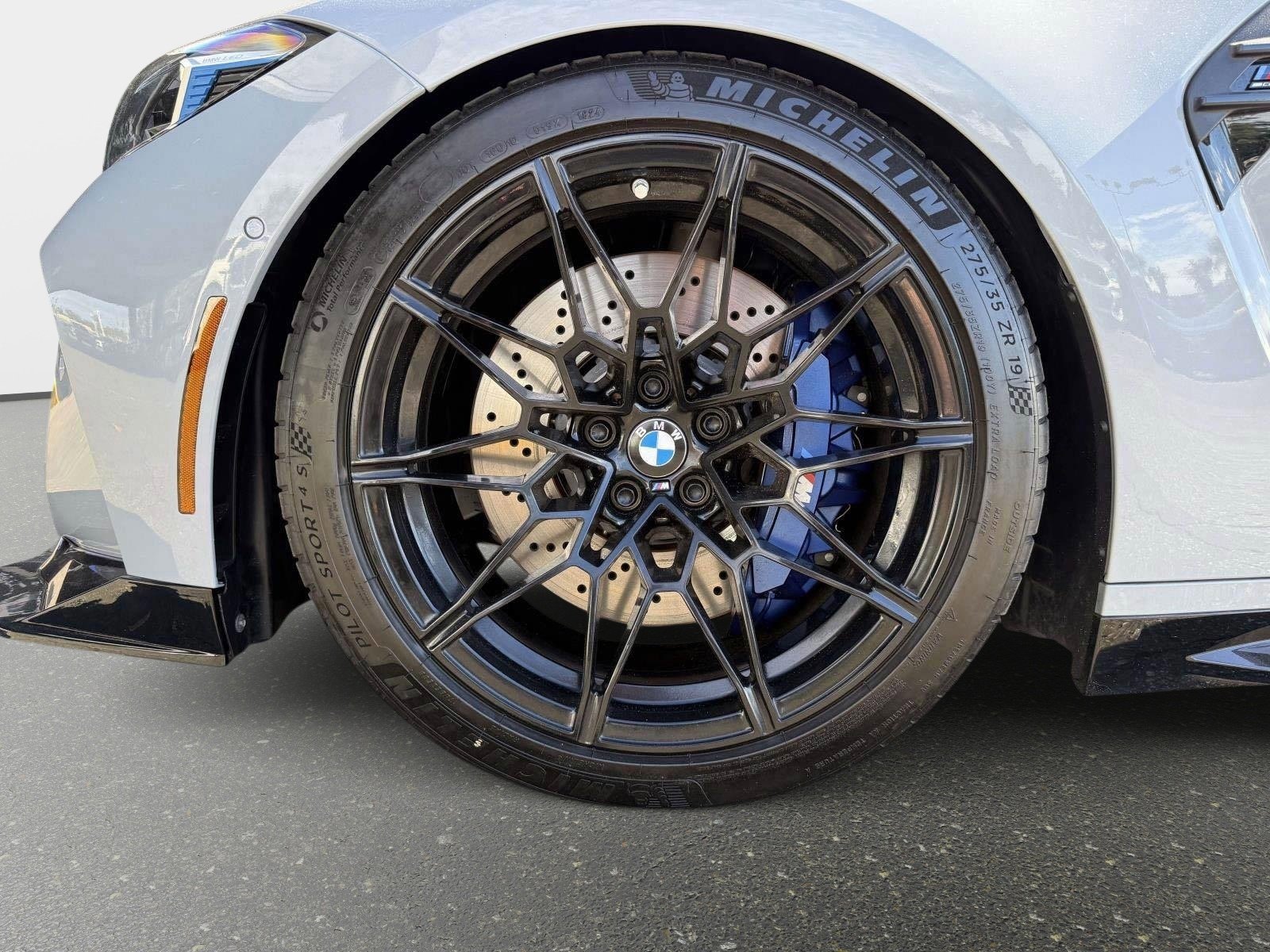 Used 2025 BMW M4 xDrive Competition w/ Executive Package image 11