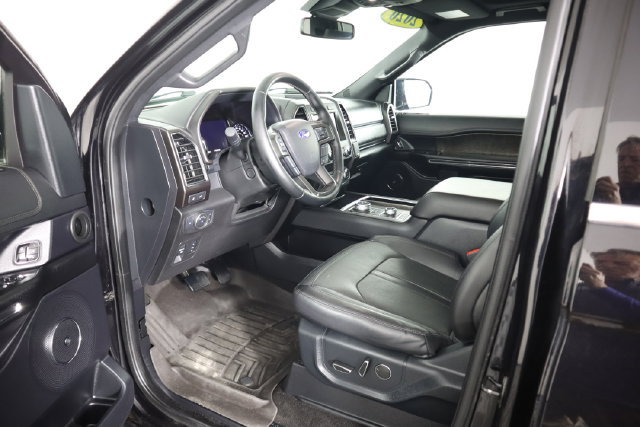 Certified 2020 Ford Expedition Max Limited w/ Equipment Group 302A AWD/4WD image 31