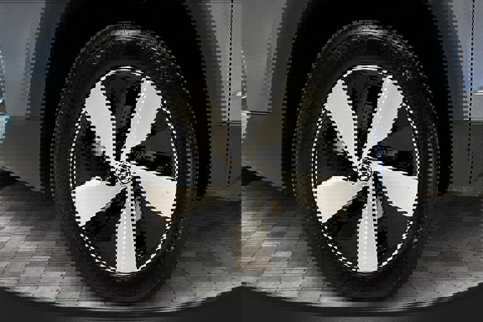 Used 2025 Volkswagen Taos S image 32