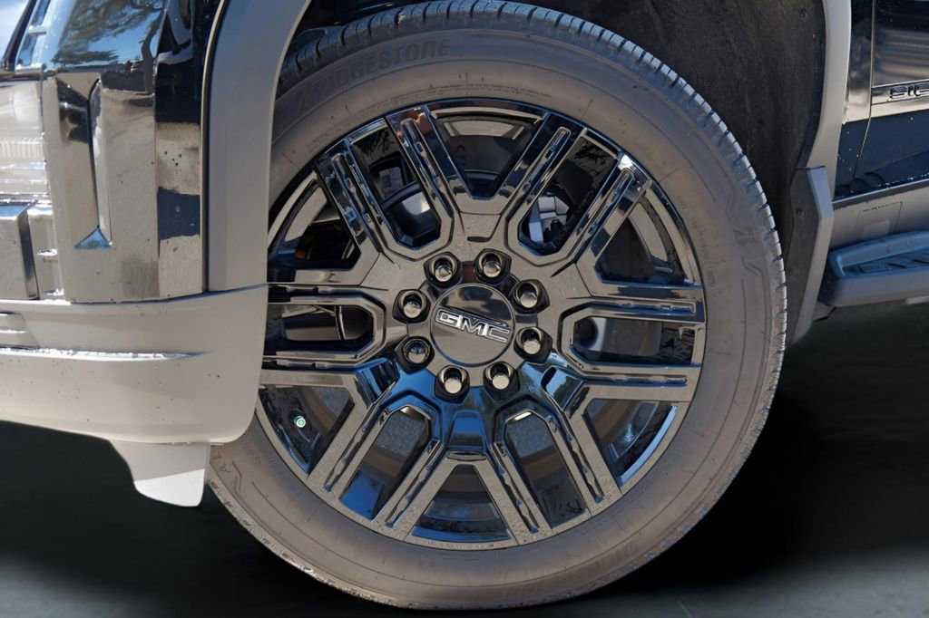 New 2026 GMC Sierra EV Elevation w/ LPO, Elevation Dark Package image 2