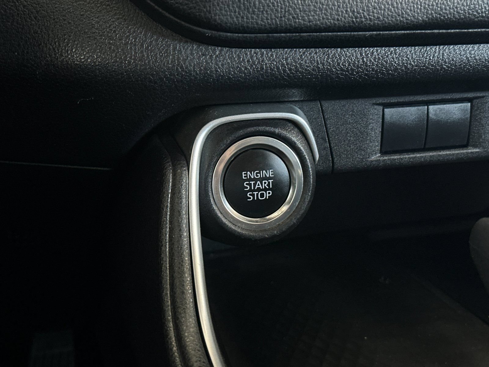 Used 2025 Toyota Grand Highlander AWD image 22