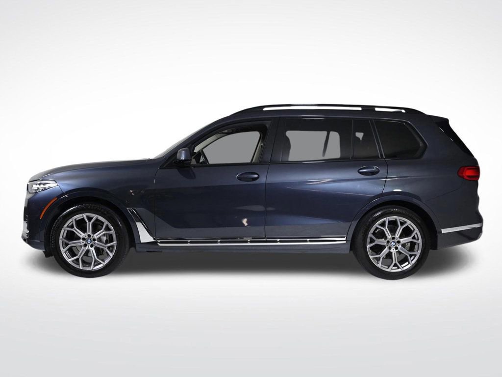 Used 2021 BMW X7 xDrive40i image 2