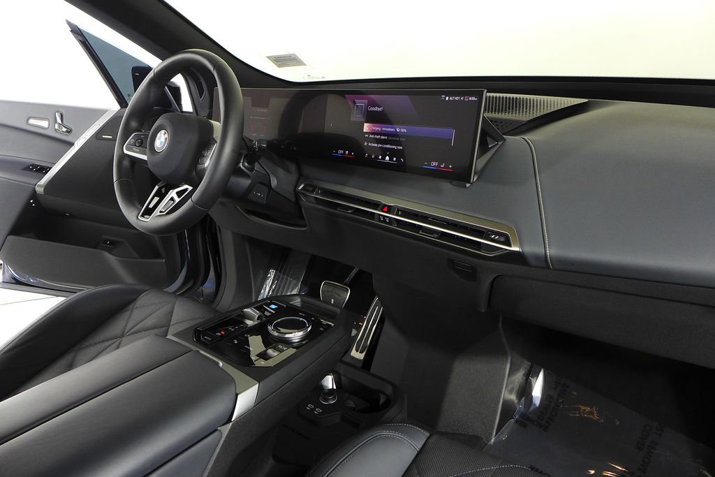 Used 2026 BMW iX xDrive45 w/ M Sport Package image 11