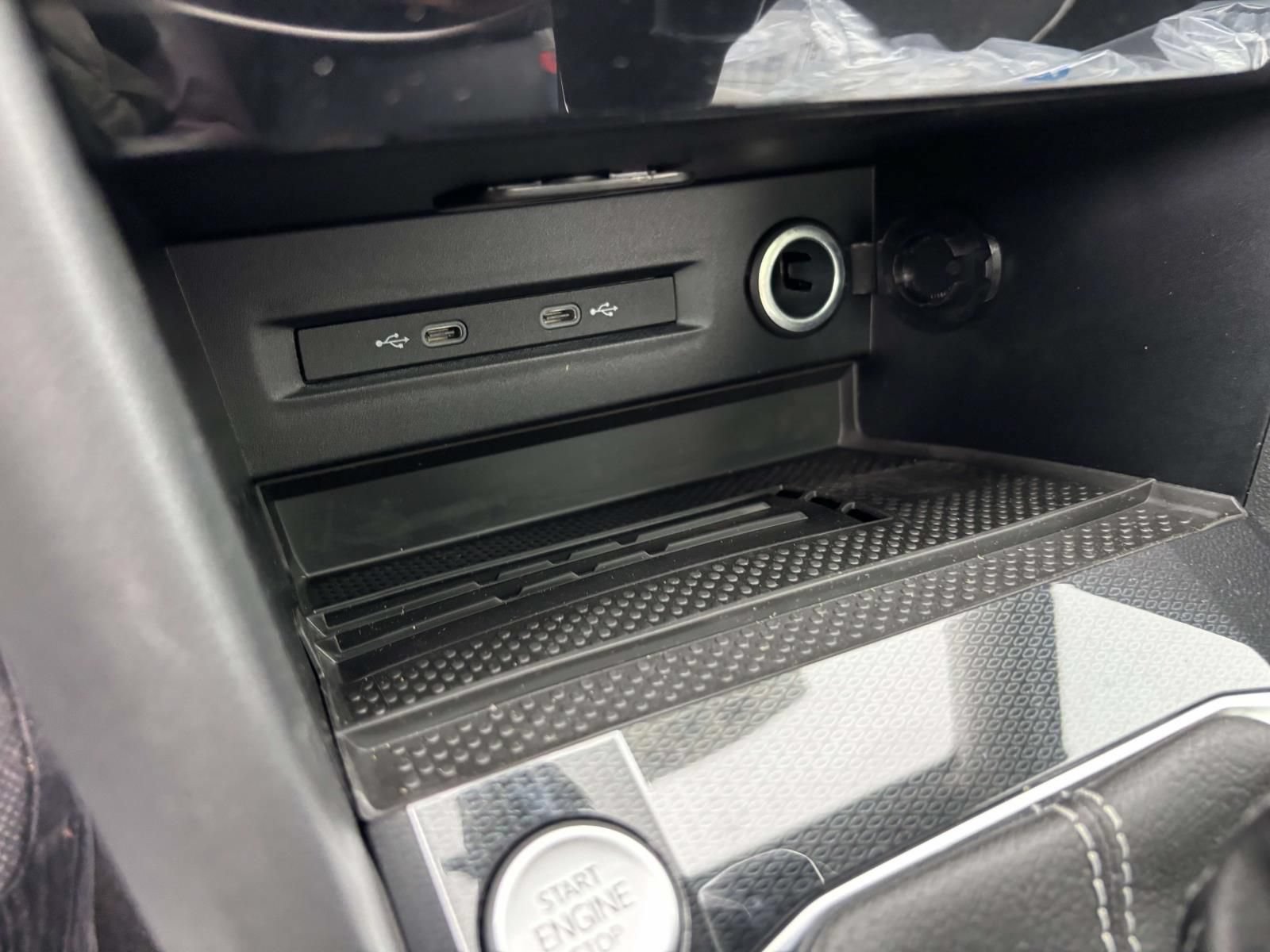 New 2026 Volkswagen Taos SE AWD/4WD image 25