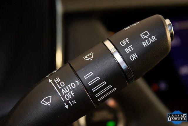 Certified 2025 Cadillac XT5 Premium Luxury image 27