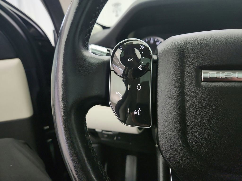 Used 2020 Land Rover Discovery Sport S image 24