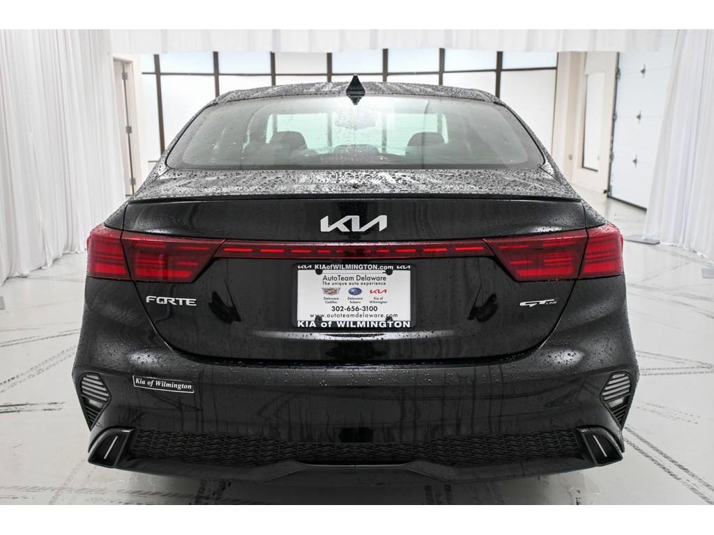Used 2024 Kia Forte GT-Line w/ GT-Line Premium Package image 6