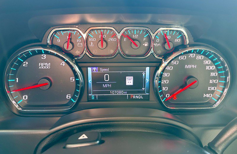 Used 2018 Chevrolet Suburban LT w/ LT Signature Package image 26