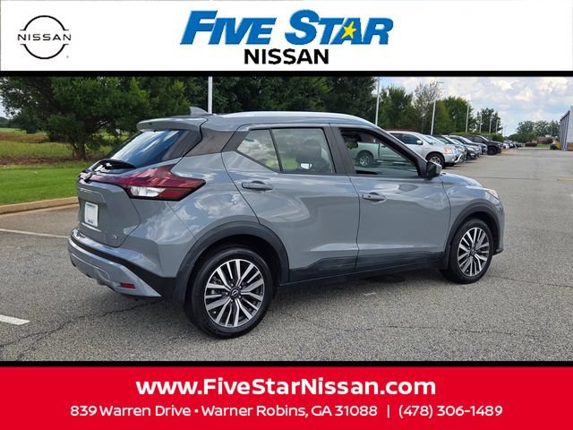 Used 2023 Nissan Kicks SV FWD image 14
