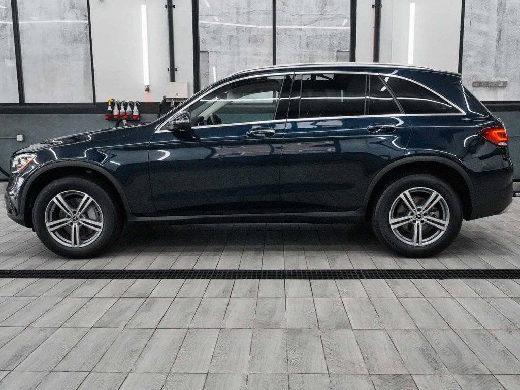 Used 2022 Mercedes-Benz GLC 300 4MATIC image 4