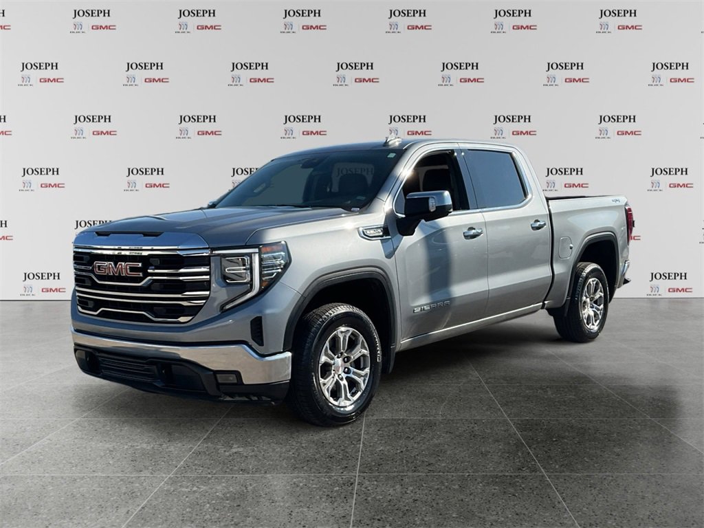 Used 2025 GMC Sierra 1500 SLT image 4