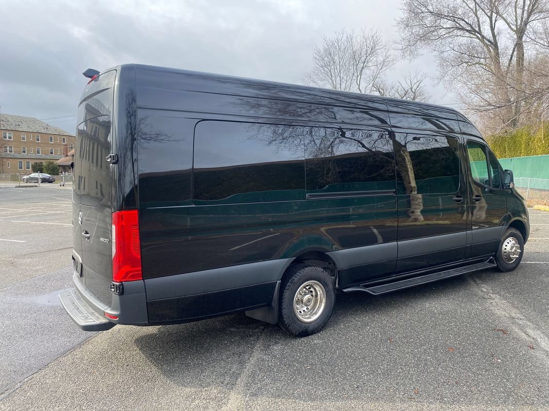 Used 2026 Mercedes-Benz Sprinter 3500 image 7