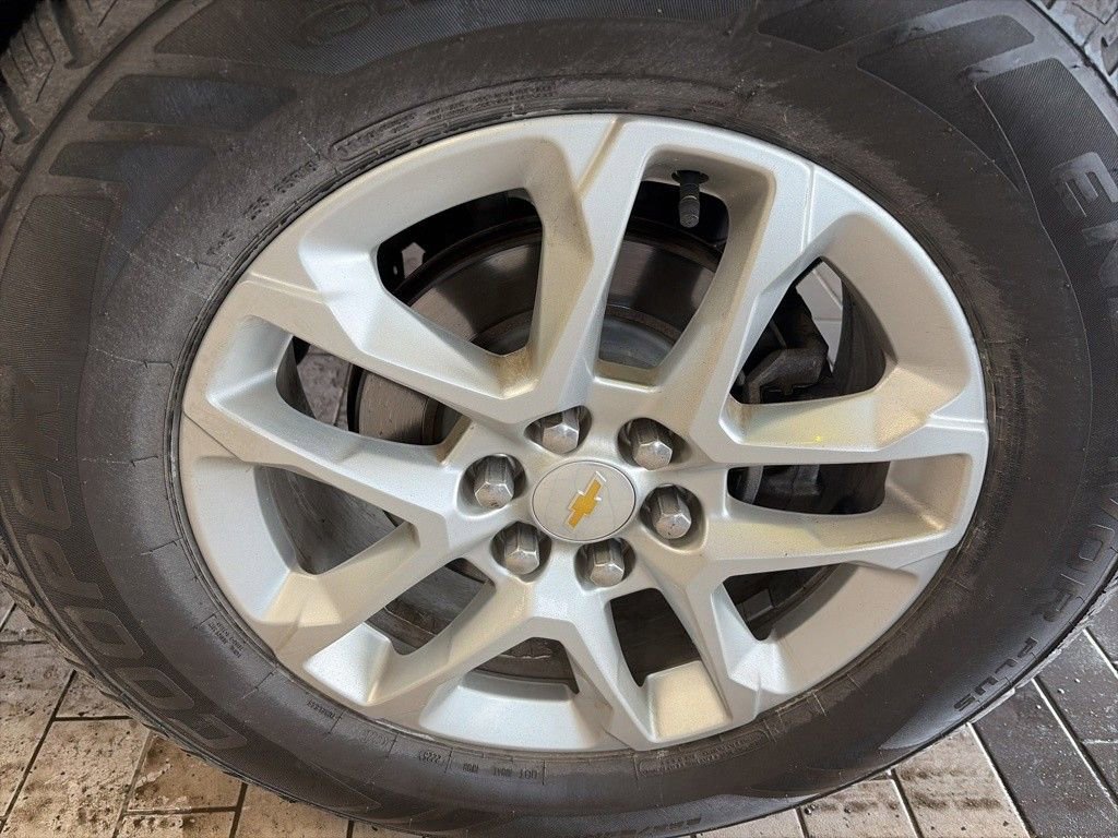 Used 2019 Chevrolet Traverse LT AWD/4WD image 14