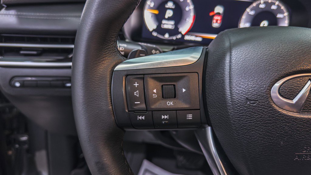 Used 2023 INFINITI QX60 Luxe w/ Cargo Package image 34