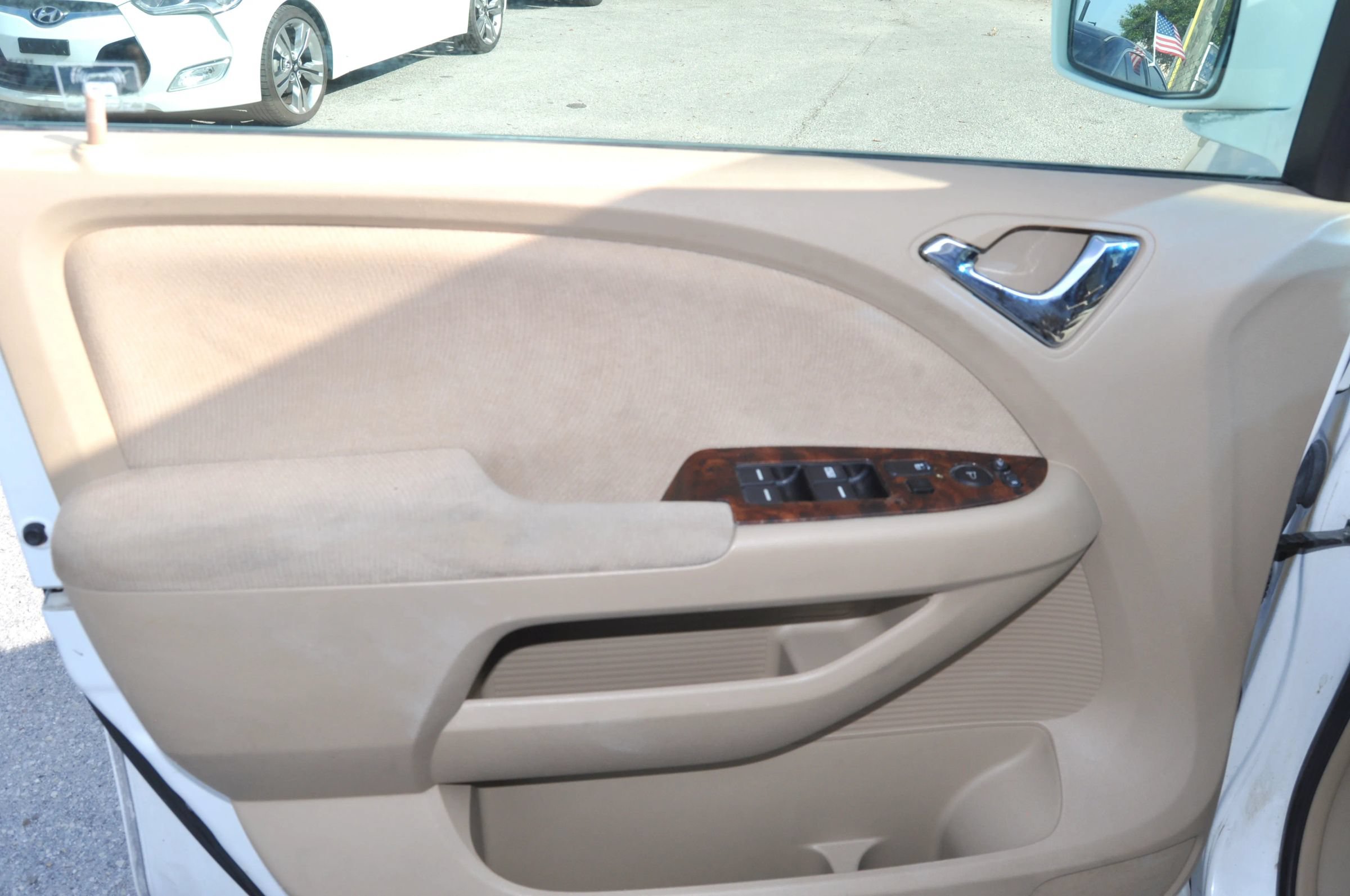 Used 2005 Honda Odyssey EX image 11