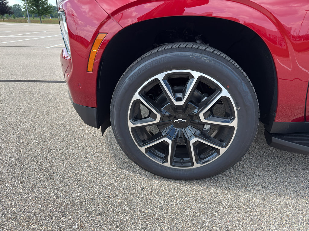 New 2026 Chevrolet Tahoe RST w/ RST Capability Package AWD/4WD image 8