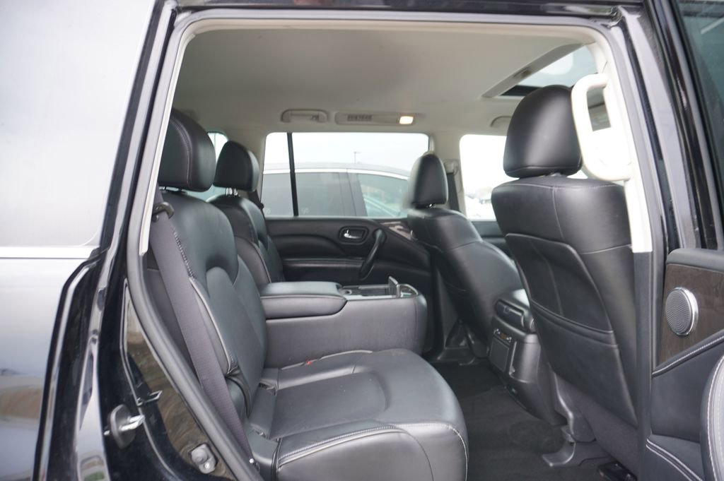 Used 2023 INFINITI QX80 Luxe w/ Cargo Package image 7