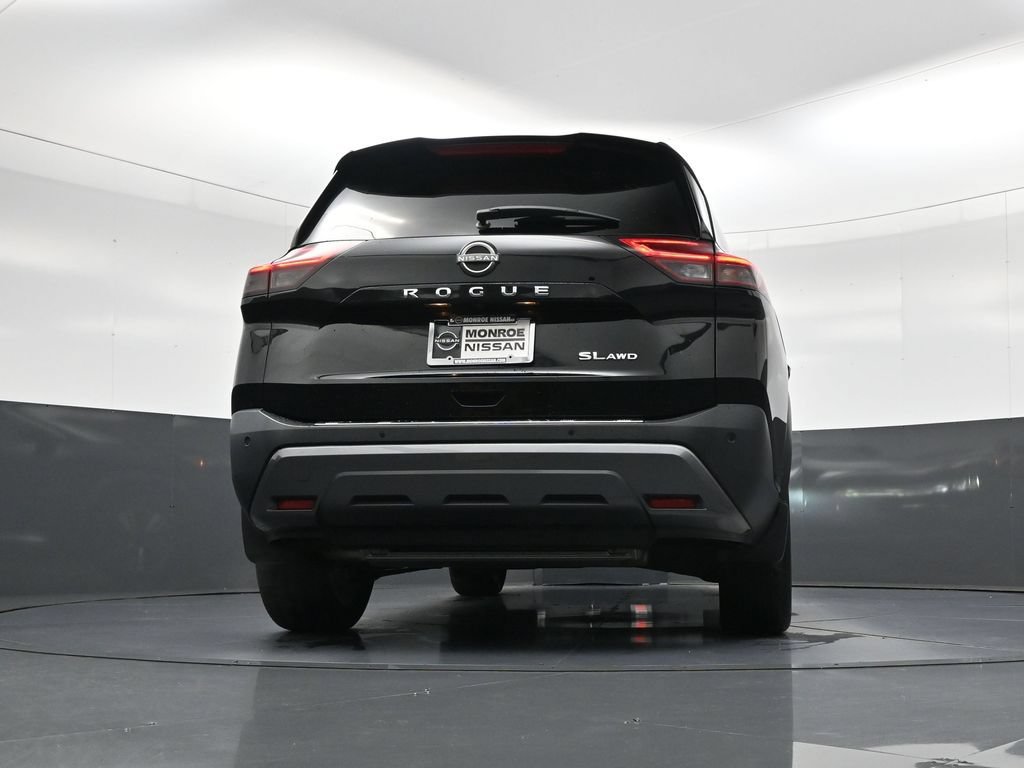 Certified 2023 Nissan Rogue SL w/ SL Premium Package AWD/4WD image 23