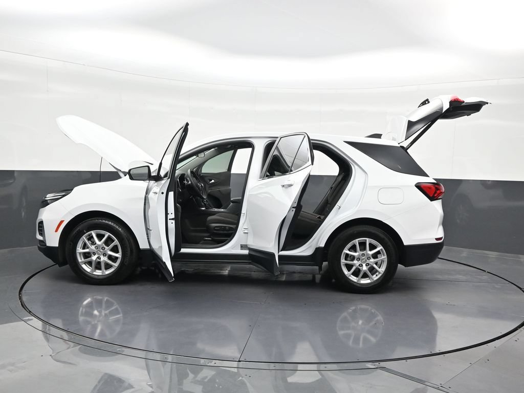 Used 2024 Chevrolet Equinox LT FWD image 33