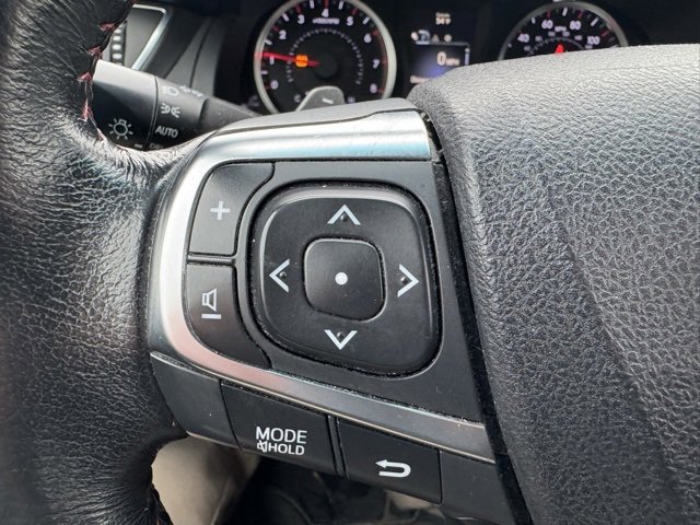 Used 2016 Toyota Camry SE image 17