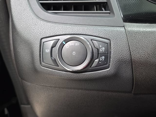 Used 2014 Ford Edge SE FWD image 23
