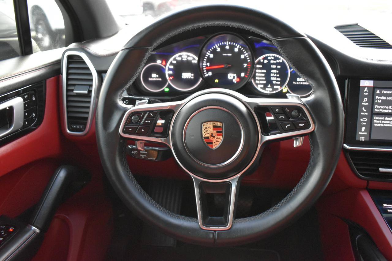 Used 2019 Porsche Cayenne AWD/4WD image 15