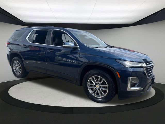 Used 2023 Chevrolet Traverse LT image 4
