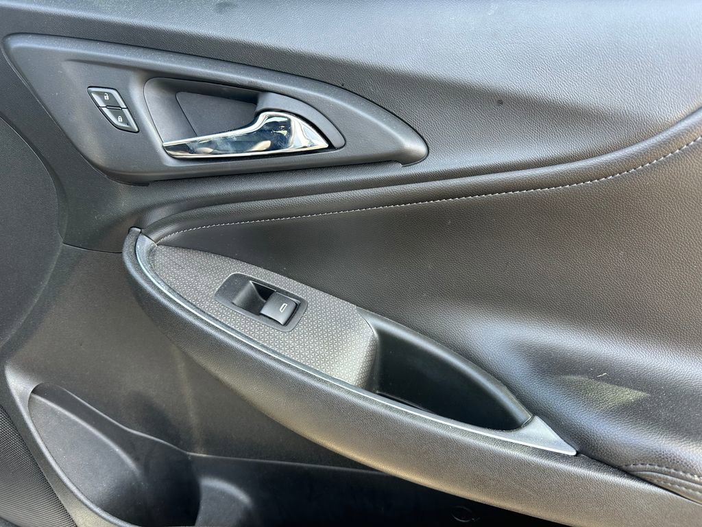 Used 2019 Chevrolet Malibu LT w/ Leather Package image 43