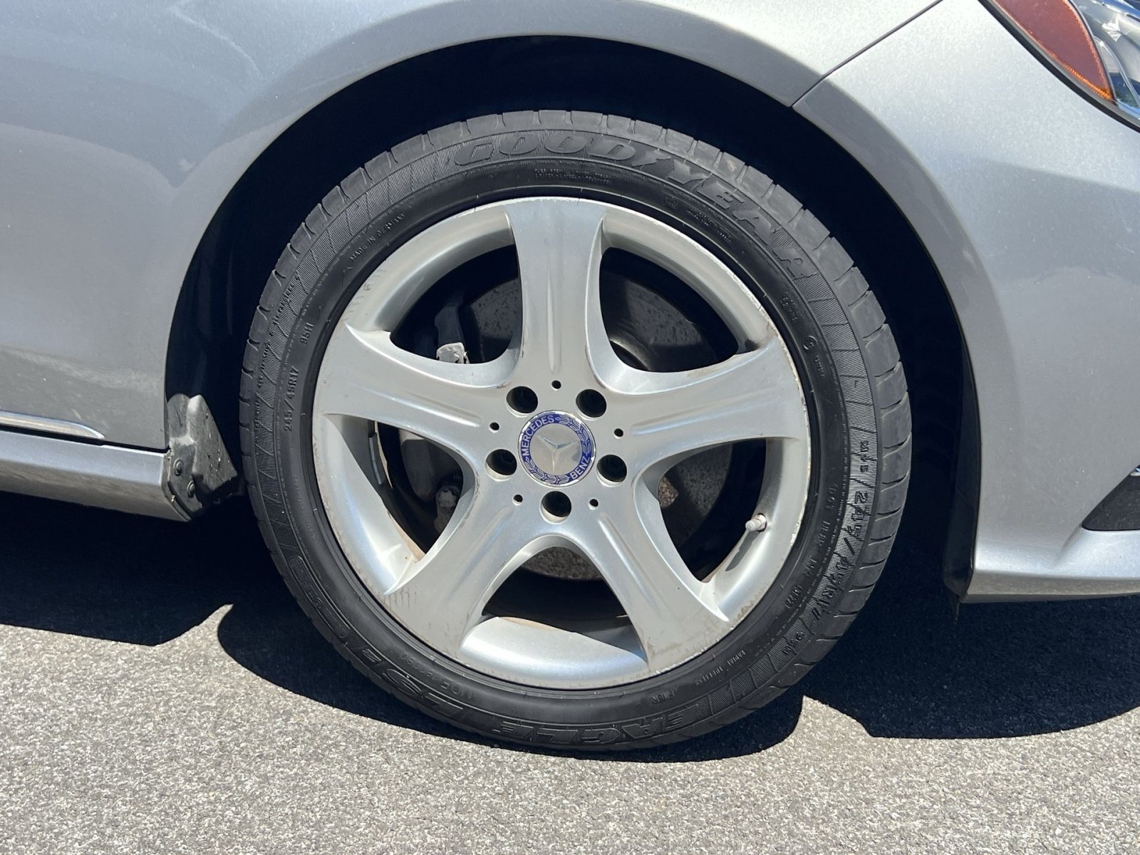 Used 2014 Mercedes-Benz E 350 4MATIC Sedan image 10