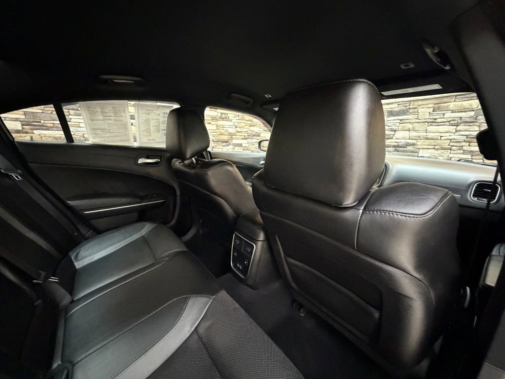 Used 2019 Dodge Charger SXT w/ Plus Group image 28