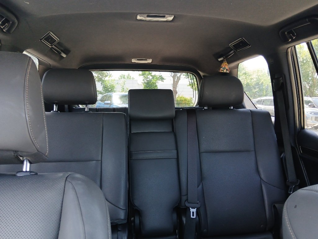Used 2021 Lexus GX 460 Premium w/ Premium Package AWD/4WD image 29