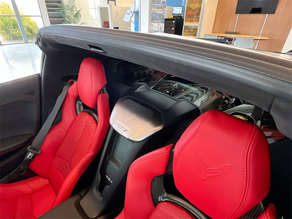 New 2025 Chevrolet Corvette E-Ray image 26