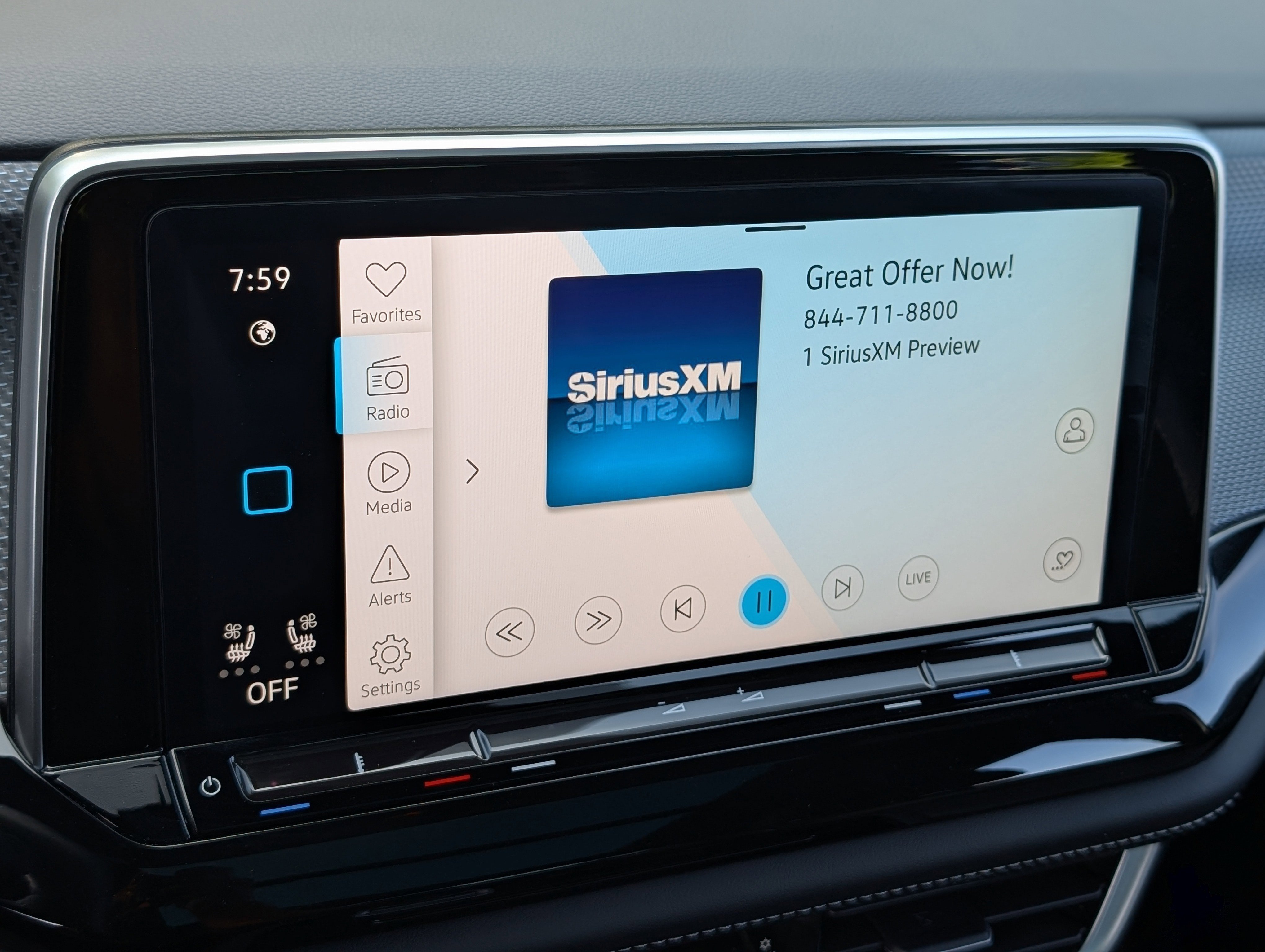 Used 2024 Volkswagen Atlas Cross Sport SEL Premium R-Line image 28