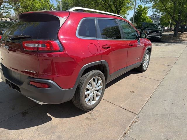 Used 2015 Jeep Cherokee Limited w/ Trailer Tow Group AWD/4WD image 6