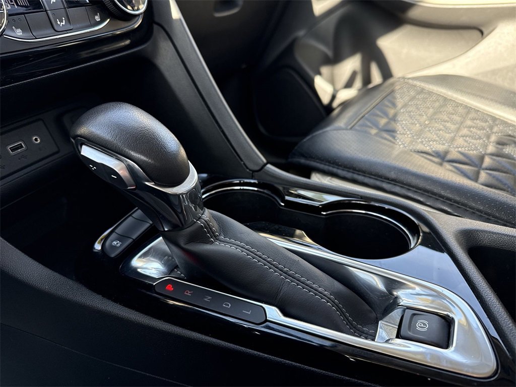 Used 2022 Buick Encore GX Select image 21