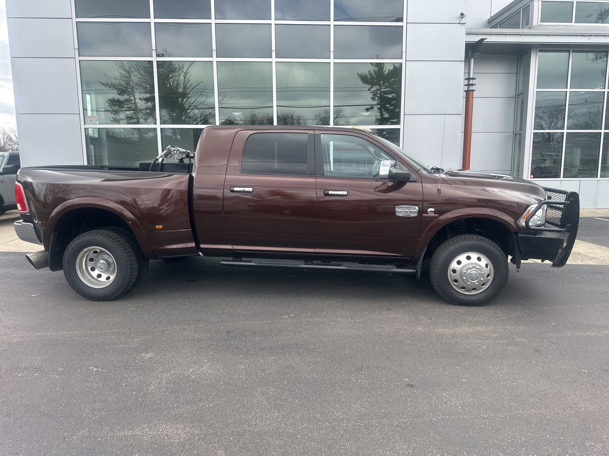 Used 2015 RAM 3500 Laramie Longhorn video 2