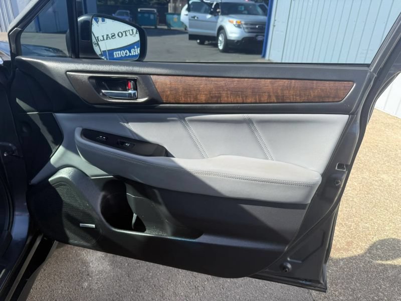 Used 2018 Subaru Outback 2.5i Limited AWD/4WD image 7