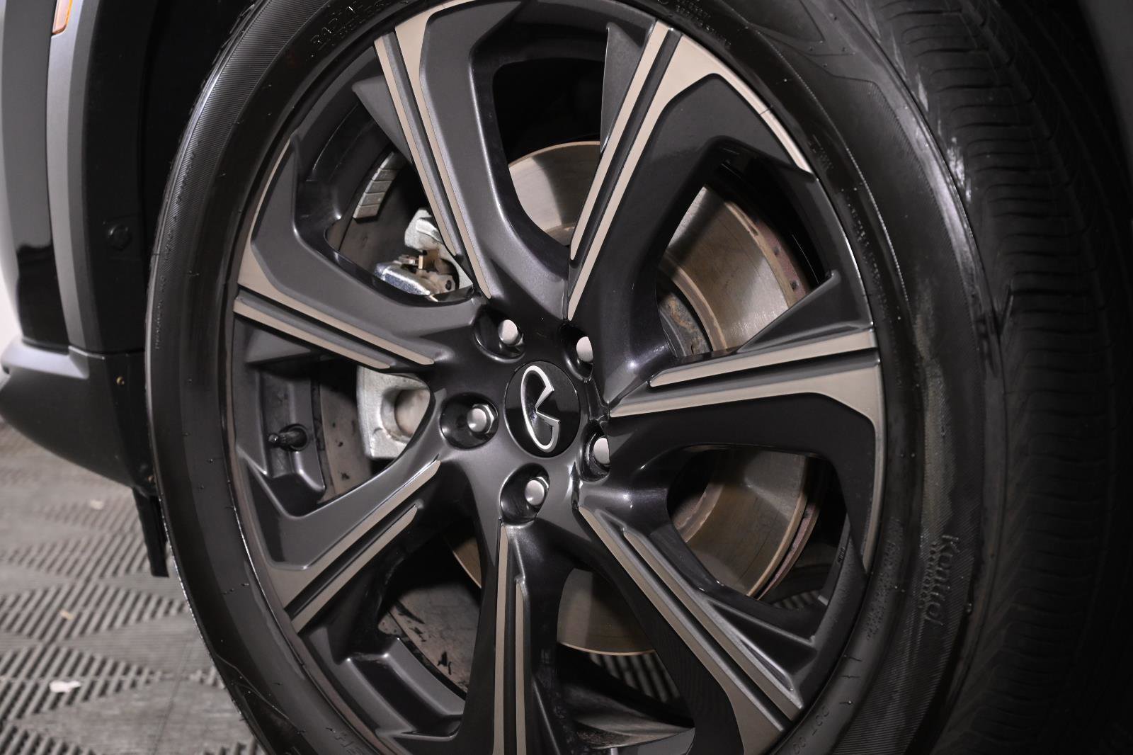 Used 2026 INFINITI QX60 Autograph w/ Dark Cargo Package AWD/4WD image 38