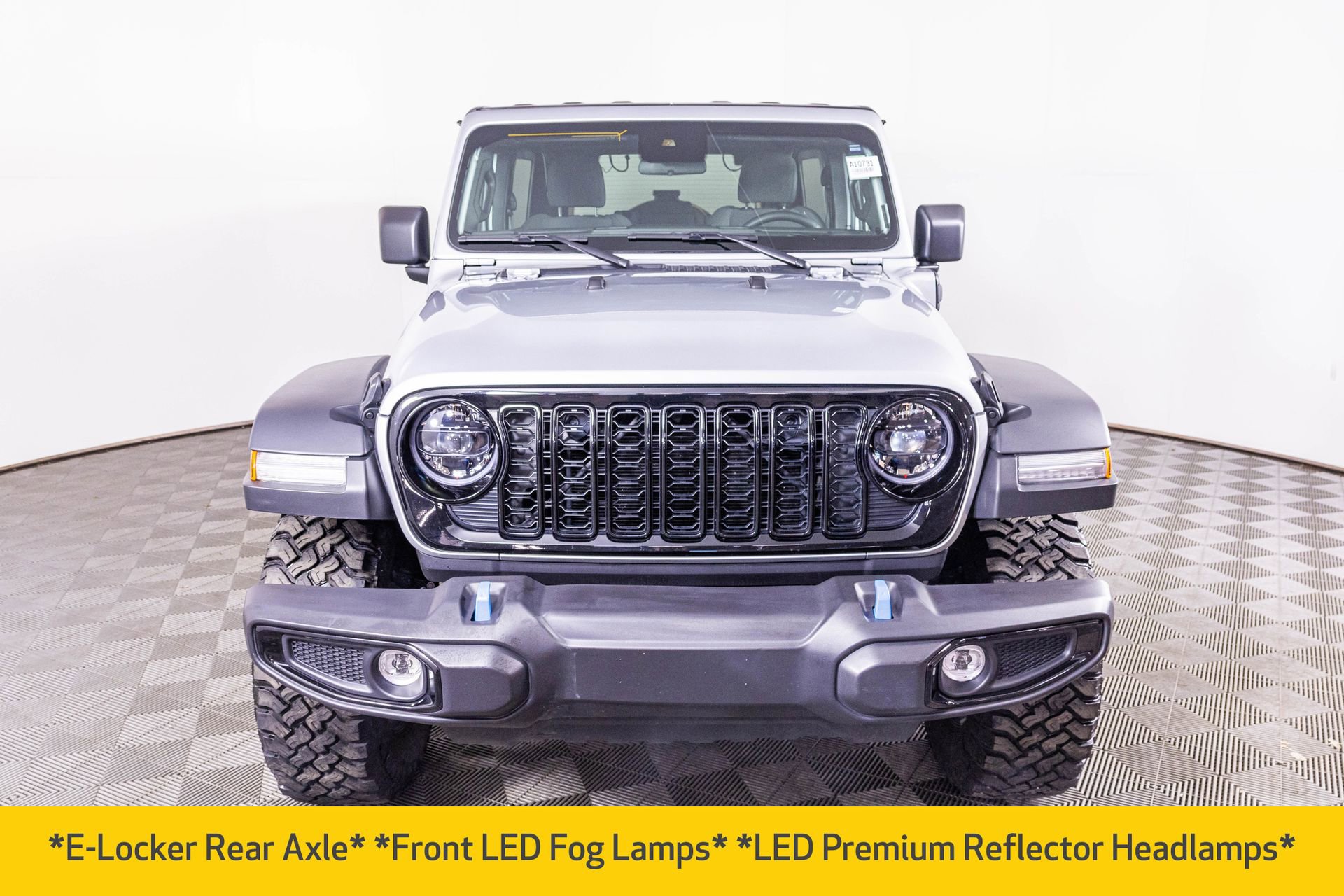 Used 2024 Jeep Wrangler Unlimited image 9