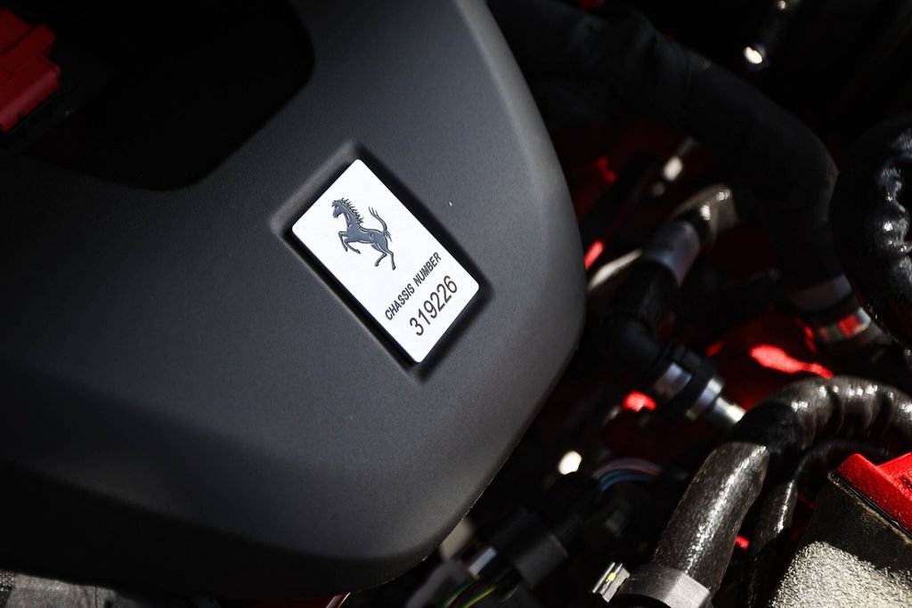 Certified 2025 Ferrari 12Cilindri RWD image 28