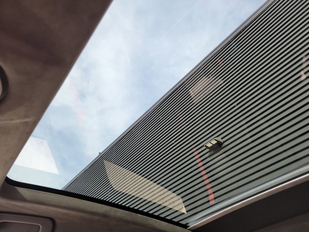 New 2026 Porsche Cayenne GTS image 40