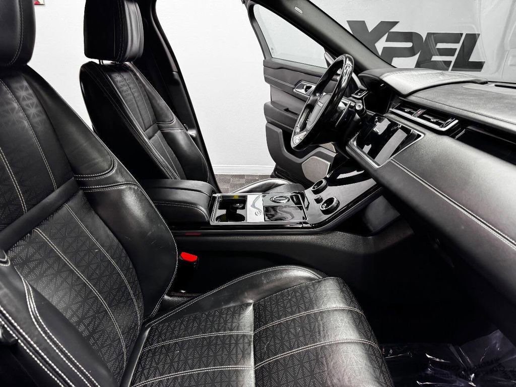 Used 2018 Land Rover Range Rover Velar R-Dynamic HSE image 55