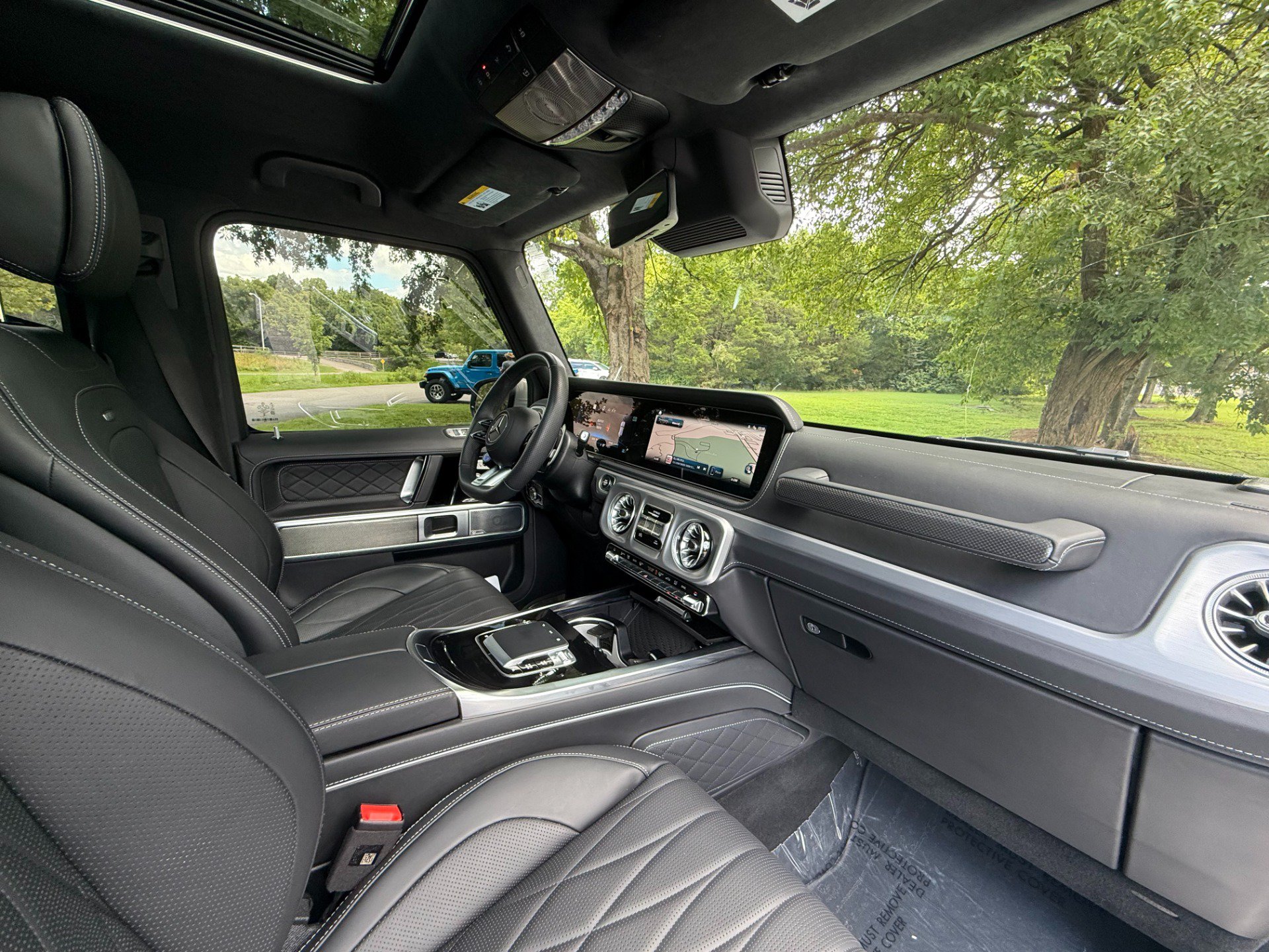 Used 2025 Mercedes-Benz G 63 AMG 4MATIC image 23