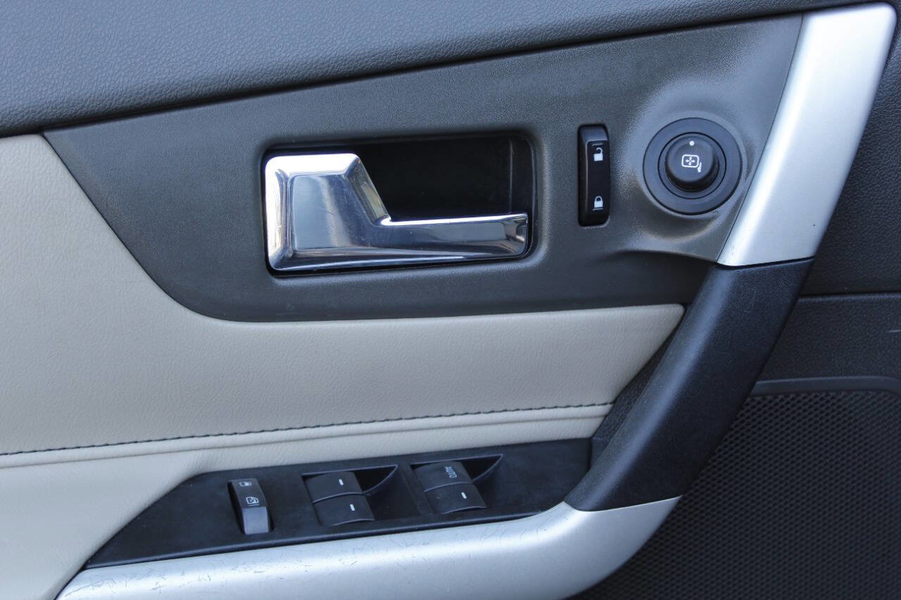 Used 2011 Ford Edge SEL w/ 202A Rapid Spec Order Code AWD/4WD image 28