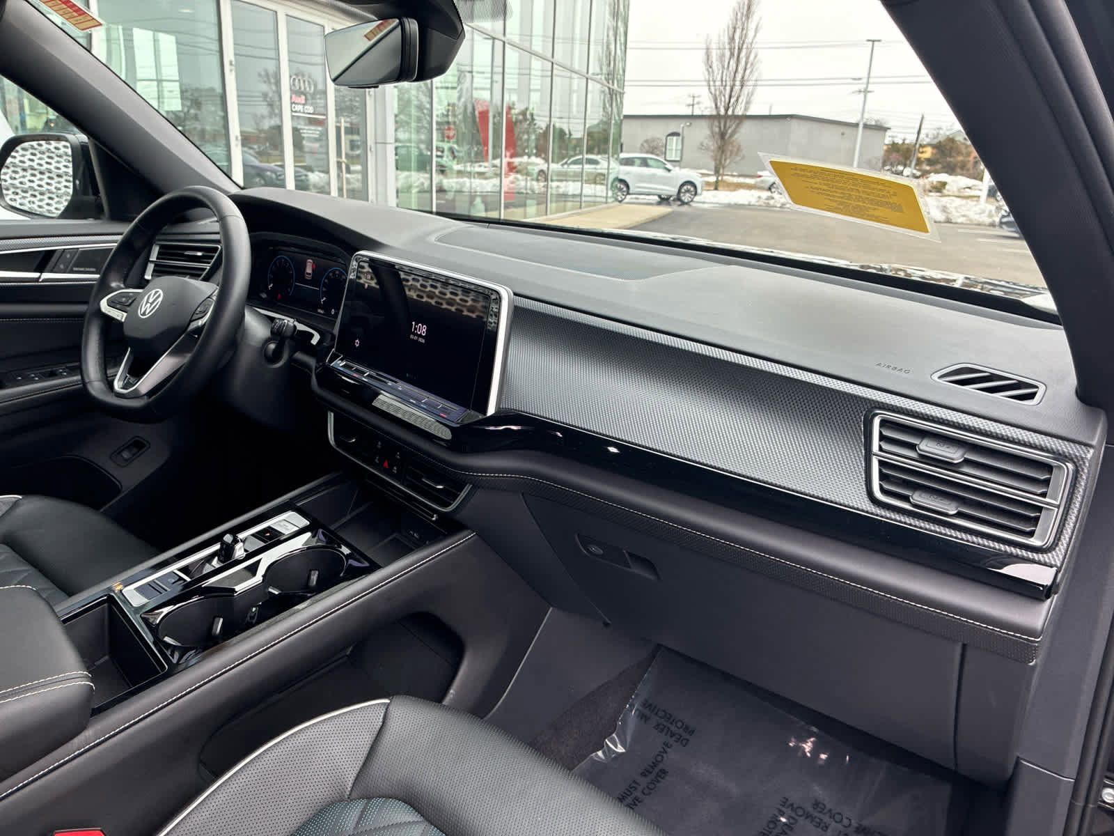 Used 2024 Volkswagen Atlas Cross Sport SEL Premium R-Line image 18