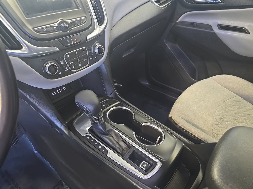 Used 2022 Chevrolet Equinox LT FWD image 25
