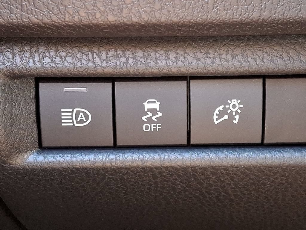 New 2026 Toyota Camry SE FWD image 19