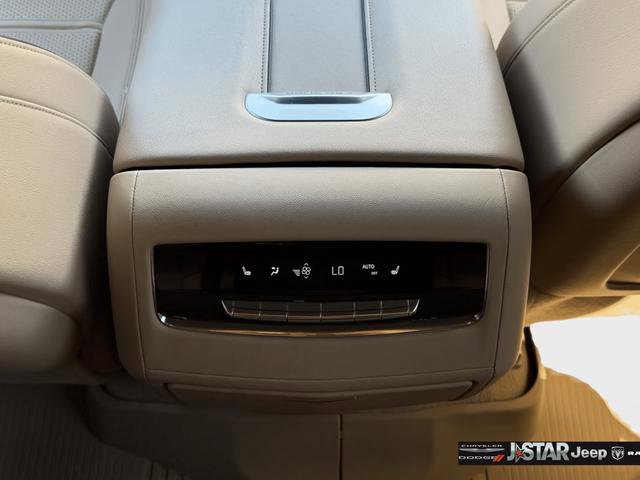 Used 2024 Cadillac Escalade Premium Luxury w/ LPO, Floor Liner Package image 27